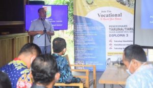 Bupati Umar Ahmad Buka Acara Presentasi Politeknik Tunas Garuda, Ini Harapan Bupati Umar