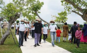 Pimpin Field Trip Destinasi di Tubaba Bupati Umar Ahmad Dikagumi Seluruh Pengurus HKTI