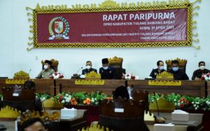 DPRD Tubaba Gelar Rapat Paripurna Penyampaian Keterangan LKPJ Pemkab Tulang Bawang Barat