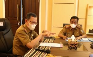 Sekda Prov Fahrizal Darminto Pimpin Rapat Langkah Percepatan Pembangunan Infrastruktur Internet Desa