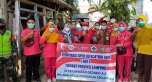 Hi.Fatoni, S.Kep.MM Selaku Kadis Kesehatan Wakili Bupati Winarti, SE.MH Monitoring Turun Lapangan Cek ODF Bersama Dinkes Provinsi Lampung