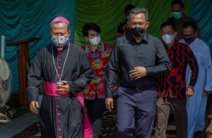 Bupati Umar Ahmad, SP. Hadiri Peletakan Batu Pertama Pembangunan Gereja di Margo Mulyo