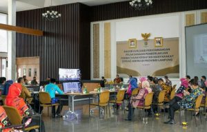 Bupati Umar Ahmad, S.P  Hadiri Rakor Evaluasi PPKM di Provinsi Lampung