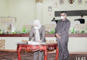 Rapat Paripurna Pembicaraan Tingkat II Raperda Perubahan APBD TA. 2021 Dihadiri Bupati Dr.Hj.Winarti,SE.MH.