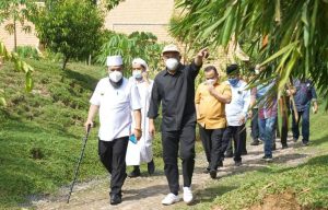 Guna Tingkatkan Kehidupan Masyarakat Tuba Barat, Bupati Umar Ahmad,SP MOU dengan Walikota Bengkulu Hi.Helmi Hasan,SE