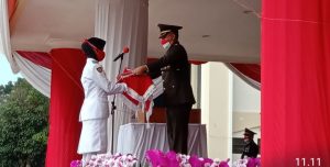 Dandim 0426 Tuba Letkol Joko Sunarto,S.Sos.,M.Han Jadi Inspektur Upacara di HUT RI Ke-76