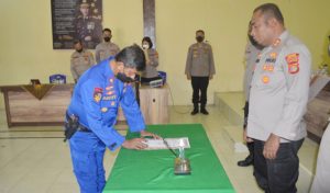 Tidak Main-Main Capaikan Target Vaksinasi di Tuba, Kapolres AKBP Hujra Soumena,SIK.,MH. Lakukan Ini