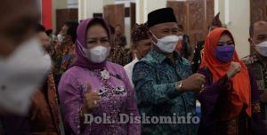 Bupati Tuba Dr.Hj.Winarti,SE.MH Hadiri Acara Silaturrahmi Tokoh Masyarakat Lampung