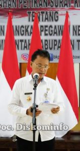 Pemkab Tuba Melakukan Penyerahan SK Kenaikan Pangkat