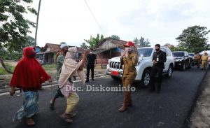 Ini Kata Warga, Sa,at Bupati Winarti Tinjau Jalan III dan IV Menggala Usai Dihotmix