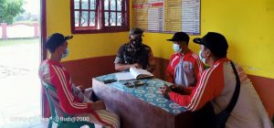 Babinsa sertu Budiman ajak Masbin Laksanakan Vaksin Covid-19