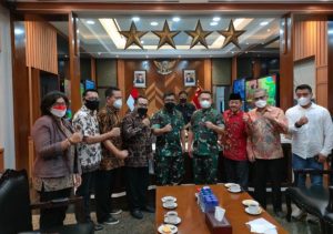 Sambut Kedatangan Ketum SMSI, KSAD Dudung Ajak Optimalkan Segenap Potensi Penguatan Ideologi Pancasila dan NKRI