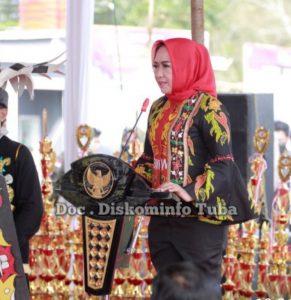 Begini Motivasi Bupati Dr.Hj.Winarti,SE.MH. Diperesmian Taman Ikatan Cinta