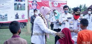 Gelar Pasar Murah Dikecamatan Meraksa Aji, Bupati Winarti Motivasi Generasi Muda Pelajar