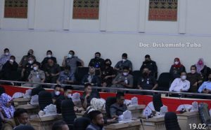 Bupati Winarti Sampaikan LPJP APBD TA 2021 Pada Rapat Paripurna DPRD Tuba