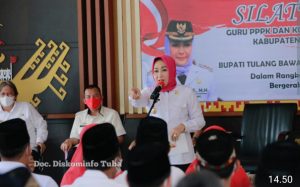 Bupati Winarti Gelar Acara Silaturahmi Guru PPPK dan KOBDES Se-Kabupaten Tulang Bawang