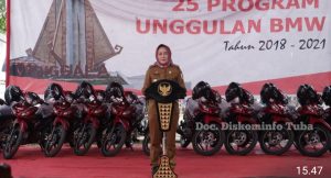 Kunjungi Pondok Pesantren Thafiz Al-Bakrie Dimenggala Bupati Winarti Serahkan Ini