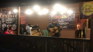 Hadiri Acara Seni Budaya Live Musik di Waroeng Nongkrong Ketum IWO : Serwitnya Mantap