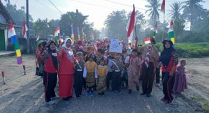 Sambut HUT RI Ke-77, SD 5 UGI Menggala Gelar Karnaval Budaya Busana Daerah