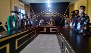 Peserta Calon Tamtama Polri TA. 2023 Tanda Tangan Pakta Integritas di Polres Tulang Bawang Barat