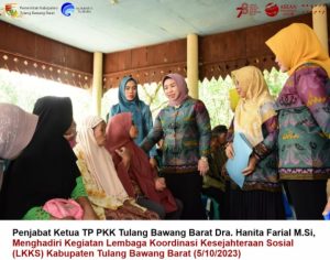 Ketua TP-PKK Tubaba Hanita Farial Firsada : Semoga Paket Sembako Bermamfaat