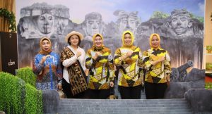 Ketua TP-PKK Tuba Barat Hadiri Pembukaan PRL 2023 Berikut Sambutan Gubernur Lampung