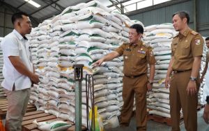 Mantap ! Pemkab Tubaba Kembali Salurkan Bantuan Beras Periode November Tahap II