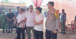 Pastikan Pilkada Serantak Damai Aman Kondusif Pj Bupati Mesuji “Febrizal Levi Sukmana” Pantau Langsung TPS