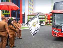 Eva Dwiana Lepas 300 Peserta Wisata Rohani Gelombang Ke II Tahun 2025