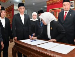 DPRD Lam Sel  Umumkan Penetapan Bupati dan Wabup Terpilih Periode 2025-2030